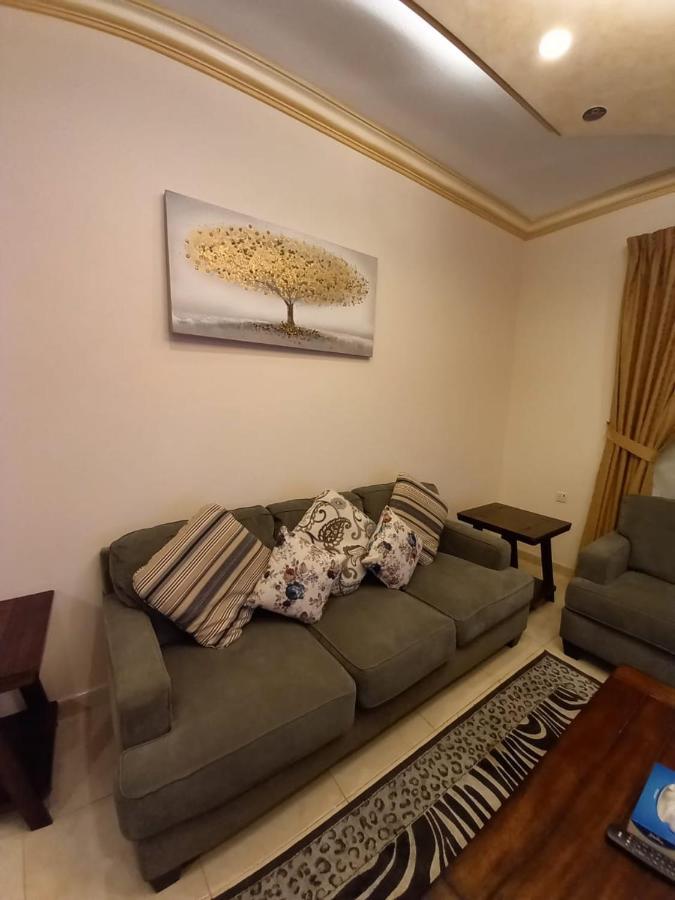 سارة للشقق الفندقية Sara Furnished Apartments Al Khobar Esterno foto